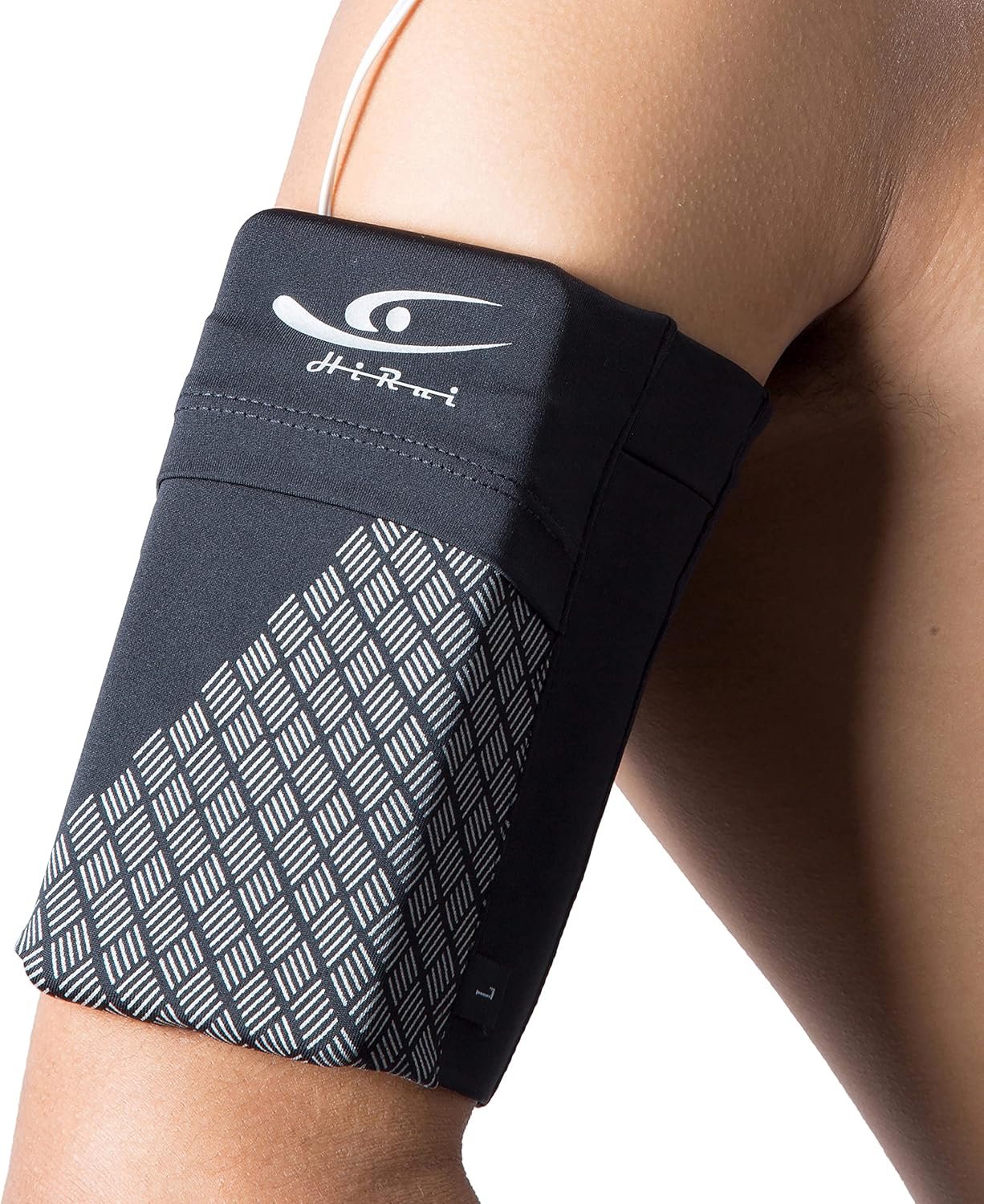 HiRui Universal Sports Armband Cell Phone Armband Sleeves Running Armband for Exercise Workout, Compatible with iPhone 17/17Plus/Pro/16/15/15Plus/14 Samsung Galaxy All Phones (Medium, Black)
